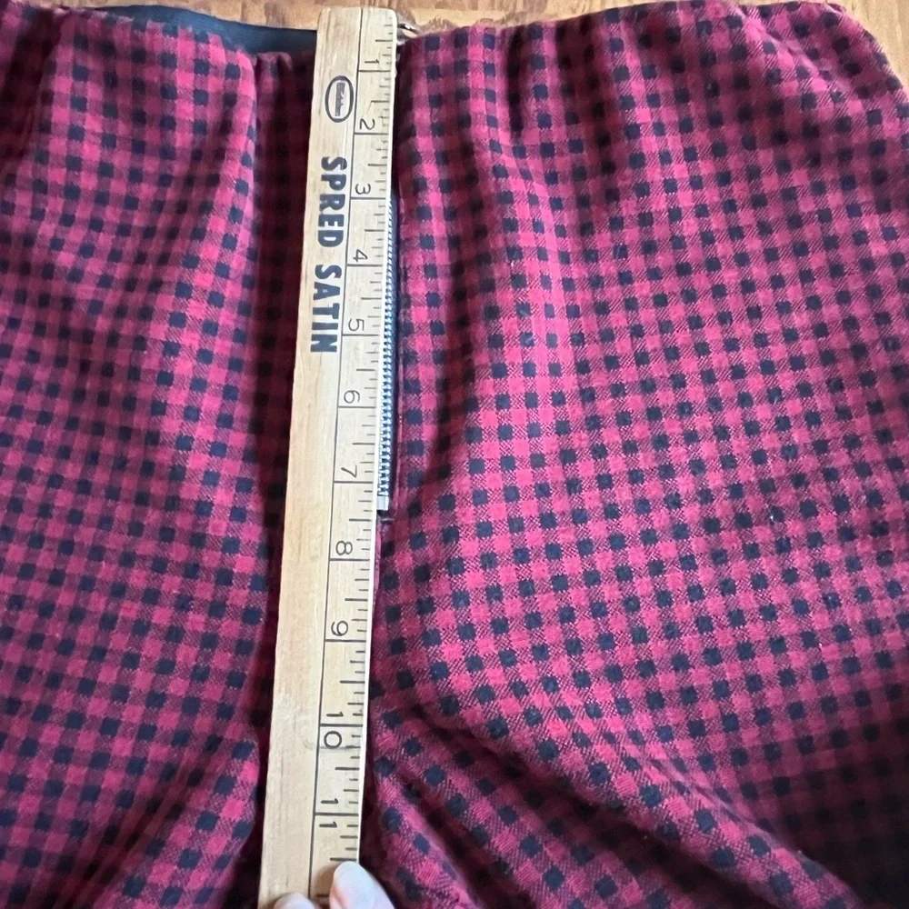 Plaid red and Black Zara pants xl - Picture 9 of 15